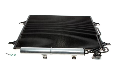 AC318001S Радіатор кондиціонера MAHLE / KNECHT підбір по vin на Brocar