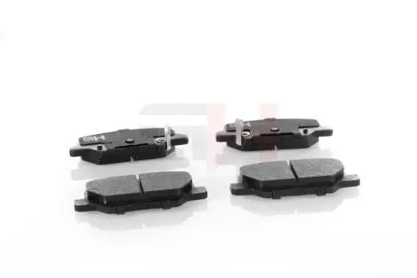 GH410604 Комплект гальмівних накладок, дискове гальмо GH-PARTS підбір по vin на Brocar