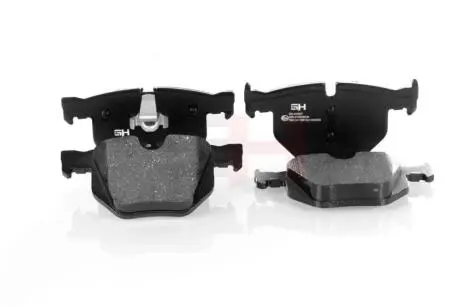 GH410307 Комплект гальмівних накладок, дискове гальмо GH-PARTS подбор по vin на Brocar