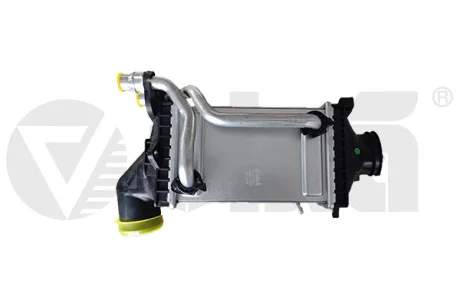 11077601 Интеркулер Mercedes C Class (W205) 2.0 (13-18) VIKA подбор по vin на Brocar
