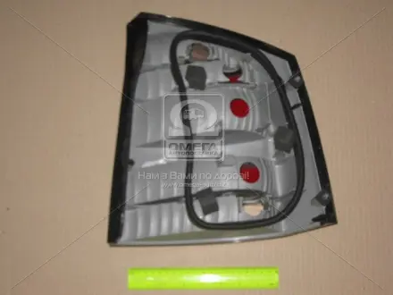 11A318A12B Ліхтар зад. лев. OP VECTRA C 02-05 (вир-во TYC) TYC подбор по vin на Brocar